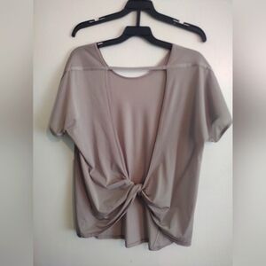 Lululemon Twist back top